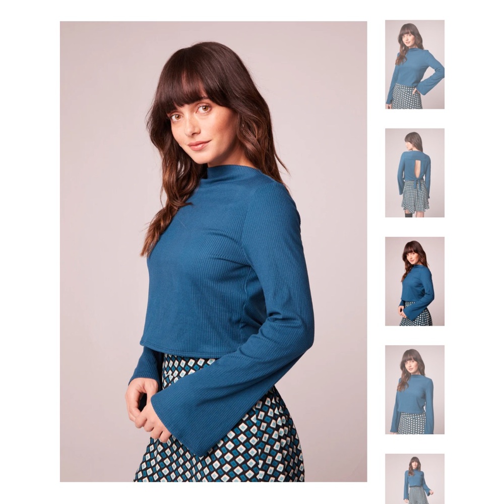 NWT Band Of The Free Avril Teal Mock Neck Crop Top Long Sleeve Open Back Small - Picture 3 of 8